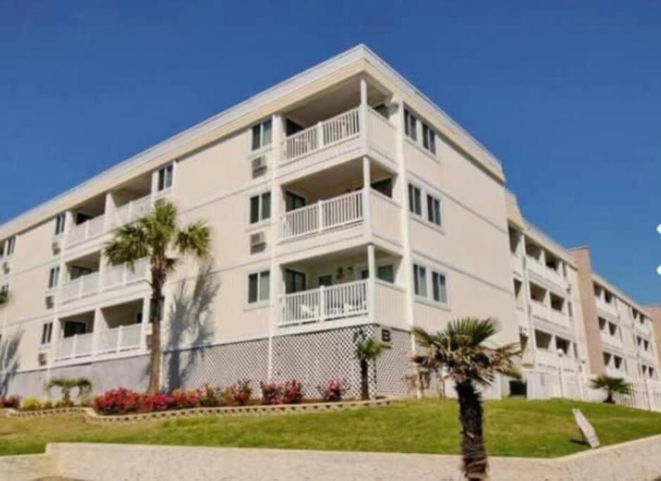 Perfect Location At The Beach! 1St Floor Unit ! Myrtle Beach Dış mekan fotoğraf
